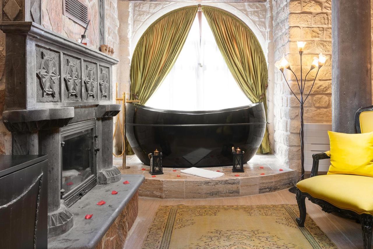 Elysion Cave Suites อูร์กุบ ภายนอก รูปภาพ